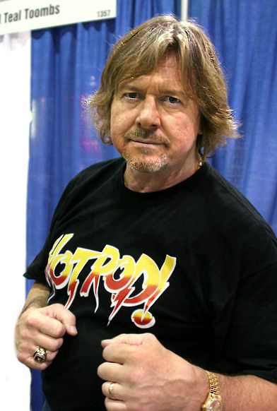 File:Roddy Piper, August 2009.jpg