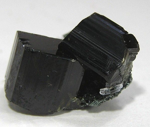 File:Vesuvianite-162461.jpg