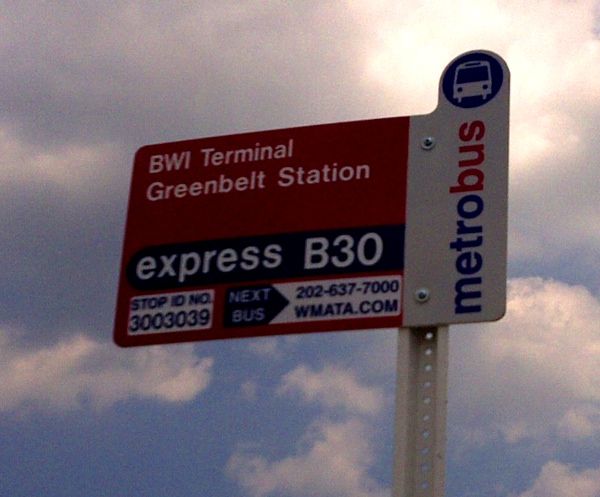 File:WMATA Metrobus new stop.jpg