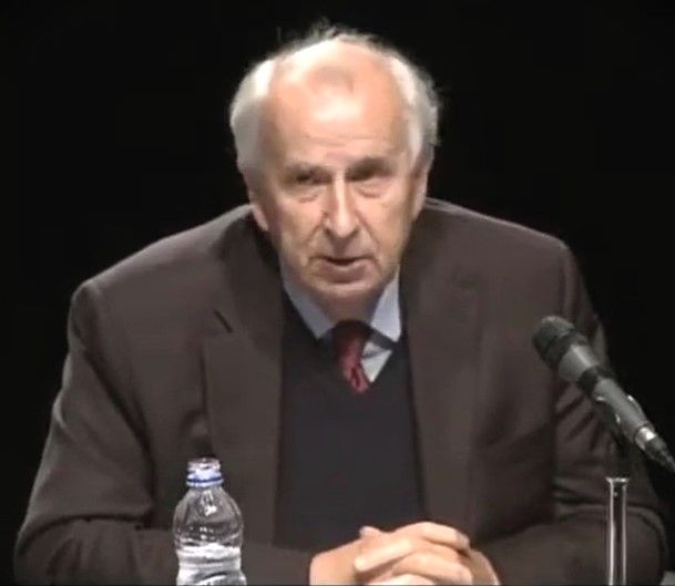 File:Bernard Descôteaux on René Lévesque.jpg