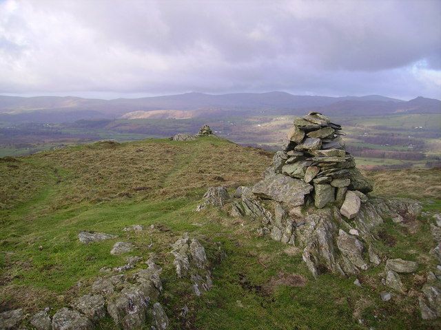 File:Blawith Knott - geograph.org.uk - 318474.jpg