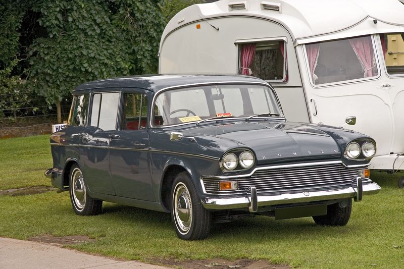 File:Humber Super Snipe Series V Estate front.jpg