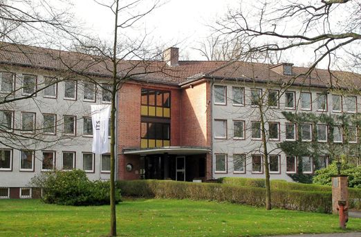 File:ITS Arolsen main building.jpg