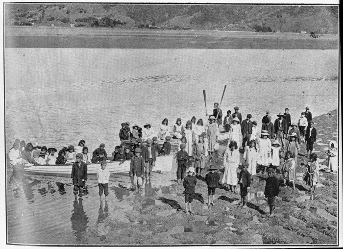 File:Whangape Native School Ferry.jpg