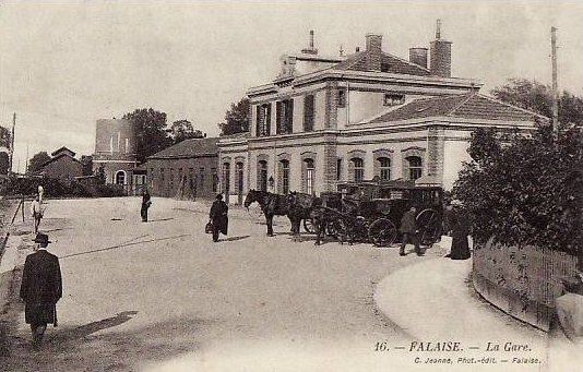 File:Gare de Falaise.jpg