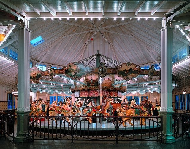 File:Highland Park Dentzel Carousel.jpg