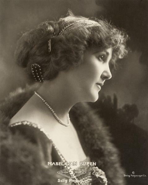 File:Mabel Van Buren Selig 1913.jpg