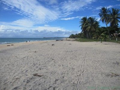 File:Sambava, plage(2).jpg