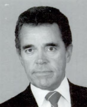 File:Douglas Applegate in 1993.jpg