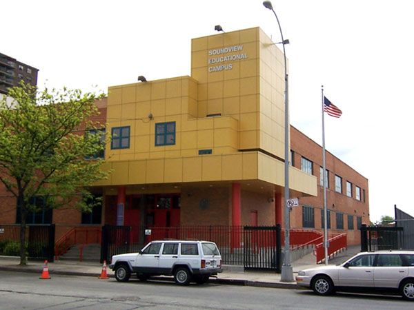 File:Soundview Educ Campus 1440 Story Av.jpg