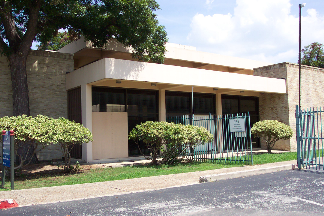 File:The Womans Pavilion in Hemisfair Park.png