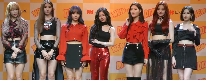 File:190320 다이아 'NEWTRO' 쇼케이스 (1).jpg