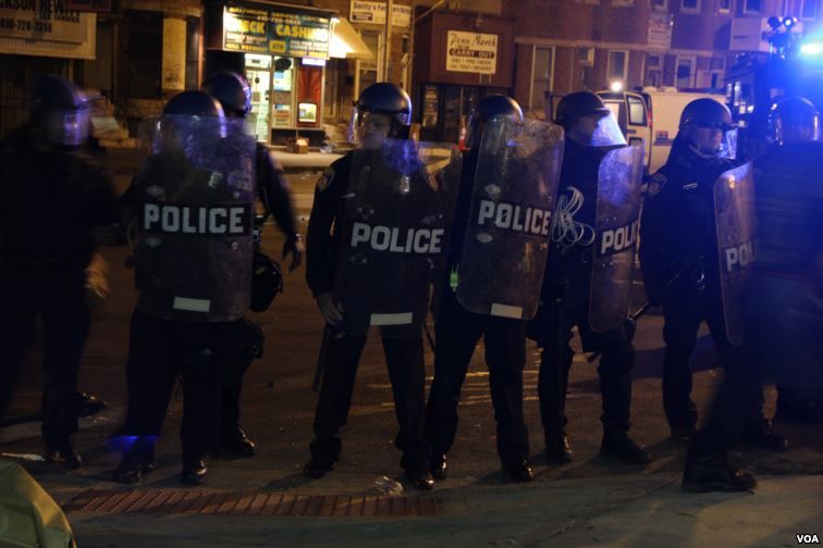 File:Baltimore riot police VOA.jpg