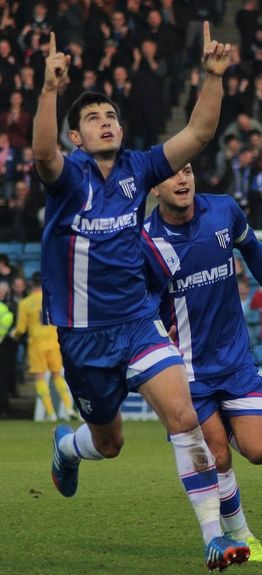 File:John Egan, Gillingham FC footballer, November 2014.jpg