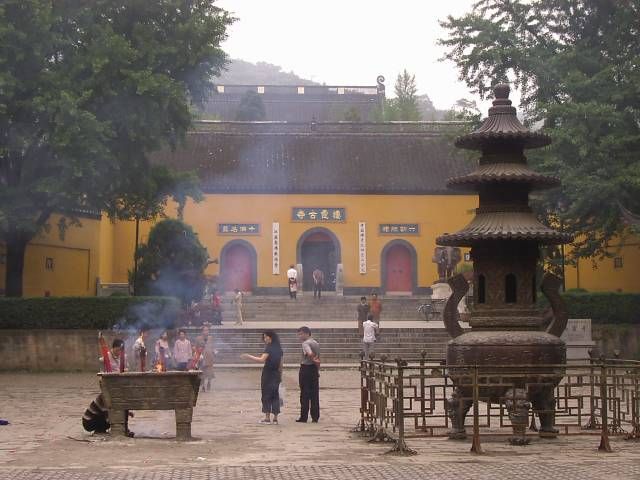 File:Qixiasi00.jpg