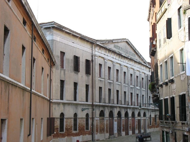 File:Venice Archives.jpg