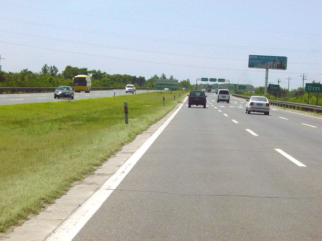 File:Central Jingshi Expressway6.jpg