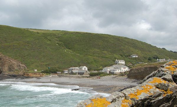 File:CrackingtonHavenCornwall.jpg