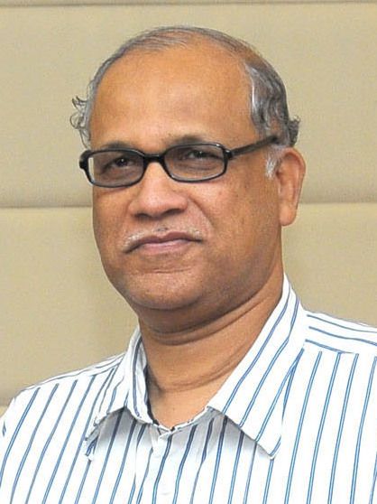 File:Digambar Kamat.jpg