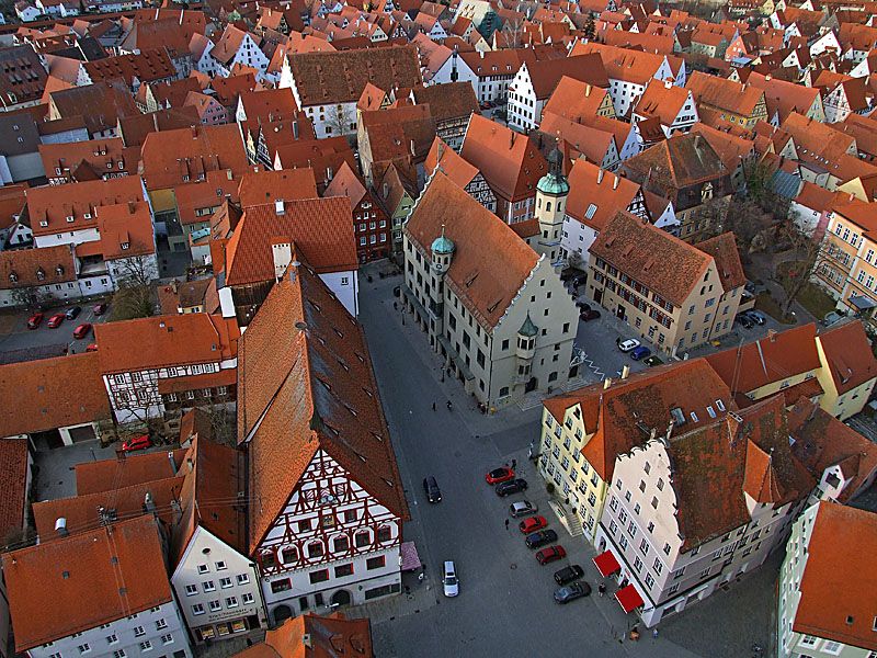 File:Noerdlingen town hall from Daniel.jpg