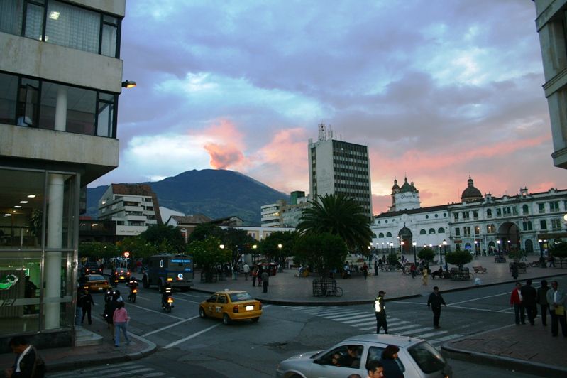 File:Parque Narino Pasto.JPG