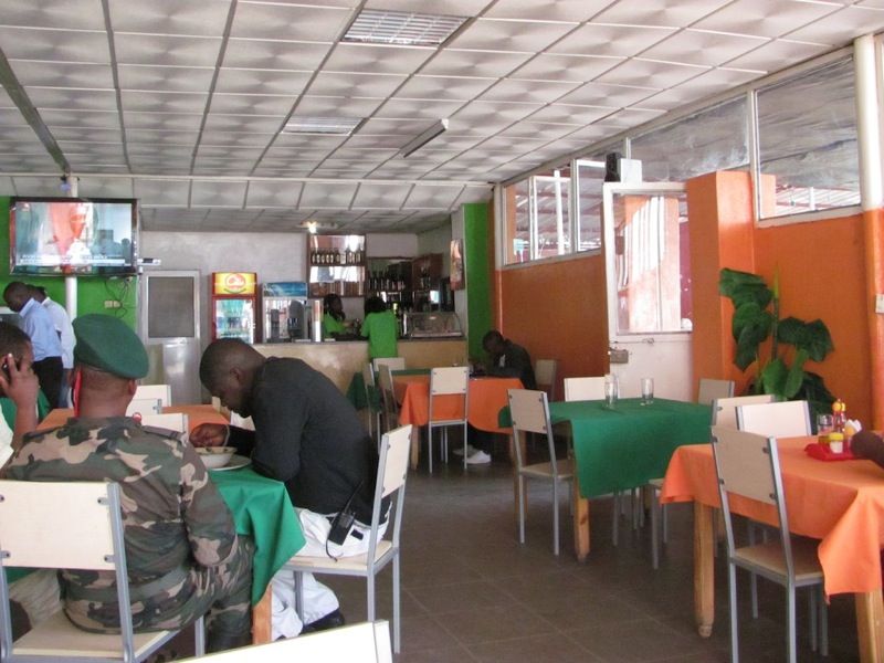 File:Restaurant Interior Huambo Airport Angola.jpg