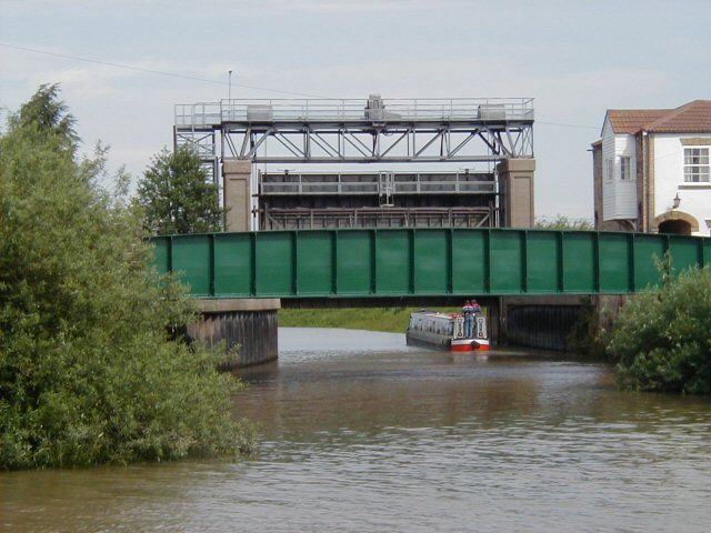 File:River Idle - geograph.org.uk - 138439.jpg