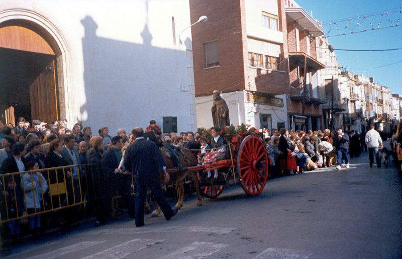 File:SantaBarbaraSantAntoni1994.jpg