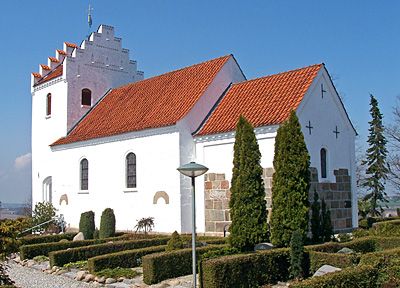 File:Skejby Kirke.jpg