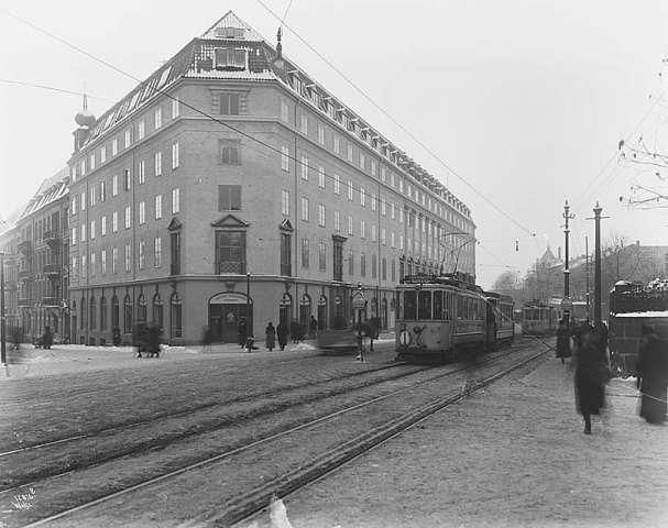 File:Tram in Drammensveien 1919.jpeg