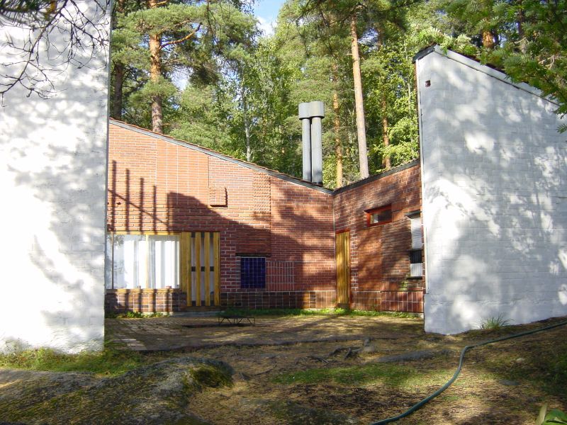 File:Aalto Muuratsalo experimental house.jpg