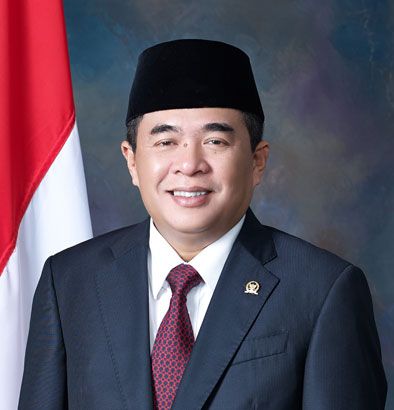 File:Ade Komarudin Official.jpg