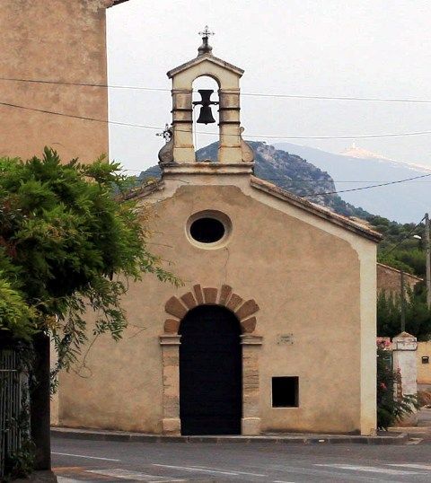 File:Beaumes-de-Venise chapelle Ste Anne by JM Rosier.jpg