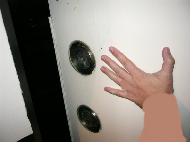 File:Blast Door Pins.png