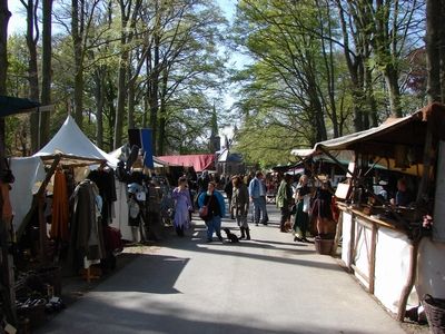 File:Elf fair 2007.jpg