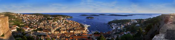 File:Hvar panorama.jpg