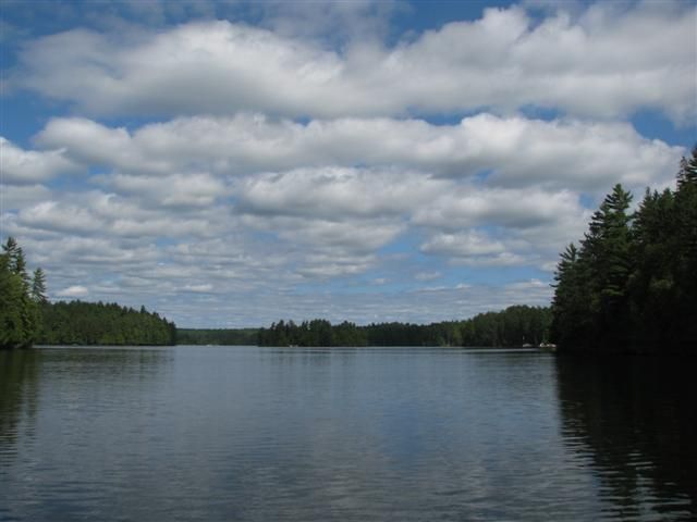 File:Mephisto Lake.jpg