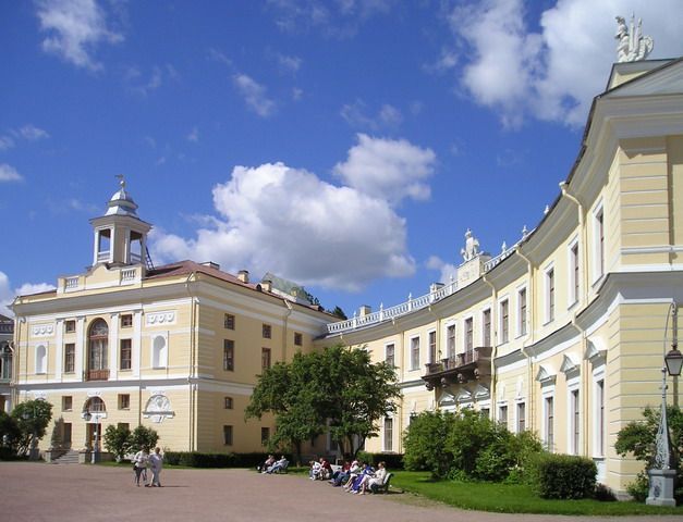 File:PavlovskPalace view.jpg