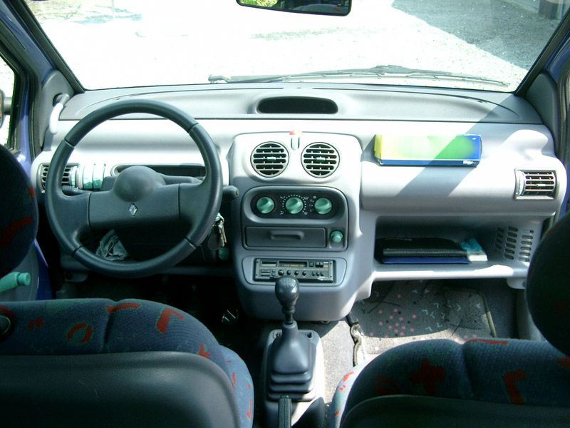 File:Renault twingo 3.jpg