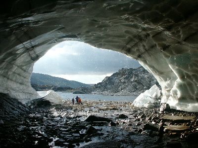 File:Spegelsalen i Trollheimen.jpg