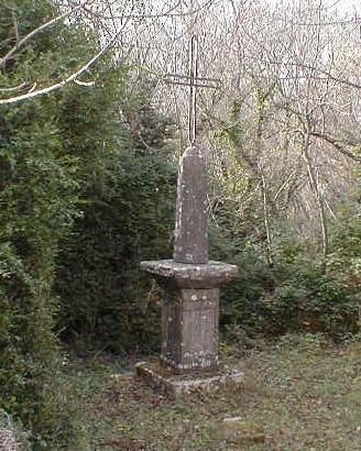 File:Tombe.jpg