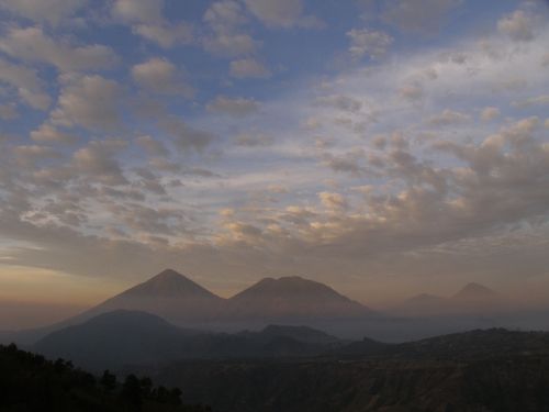 File:Volcanoes of Lake Atitlán.jpg