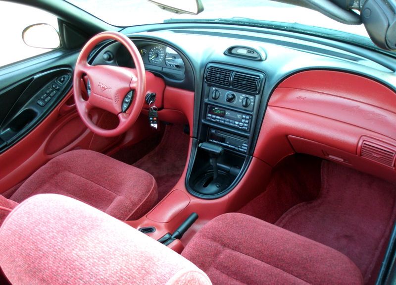 File:94MustangIntRed.jpg