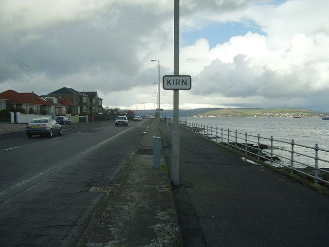 File:Alexandra Parade - geograph.org.uk - 1189538.jpg