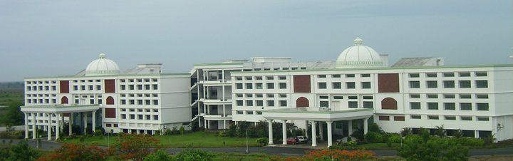 File:College blocks A & B.jpg