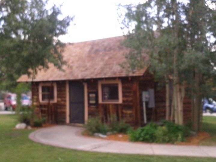 File:Frisco Historic Park - Niemoth Cabin.jpg