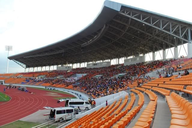 File:5th December Stadium01.jpg