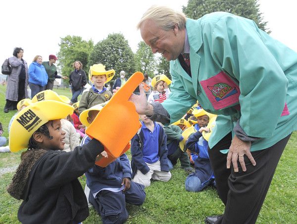 File:Bob at Pee Wee Preakness.jpg