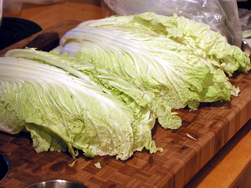 File:Chinese.cabbage-01.jpg