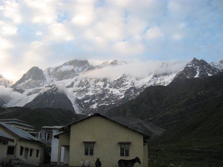 File:KedarnathMountain2009.jpg